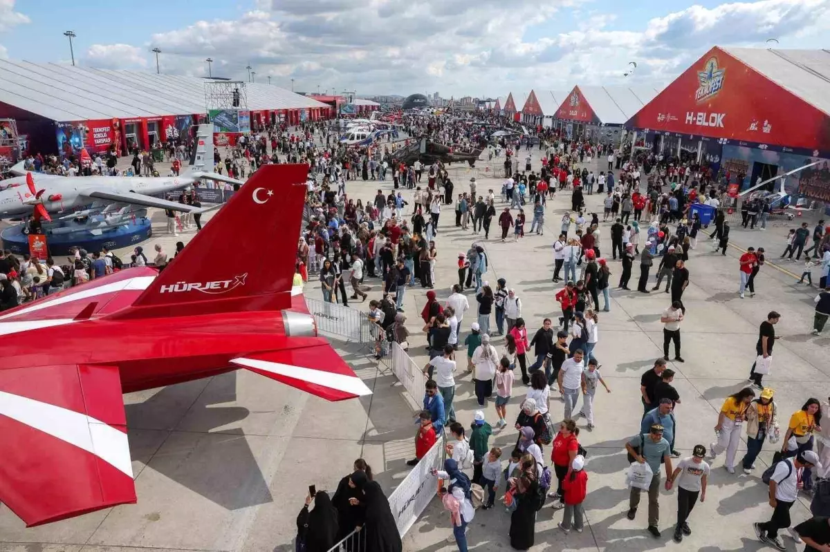 teknofeste yogun ilgi lC1TNWYn